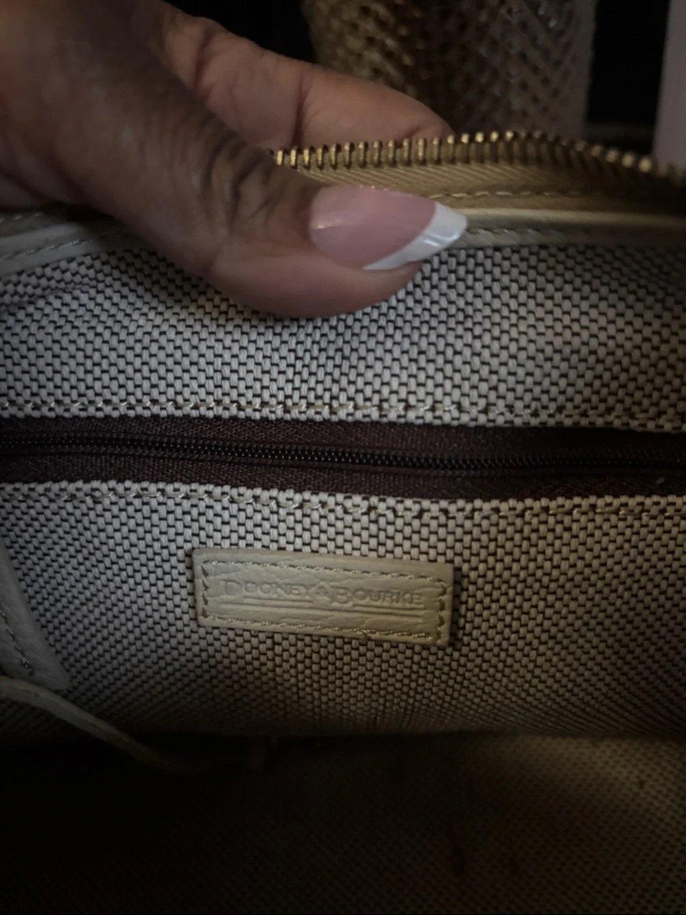 Dooney & Bourke - Picture 10 of 10